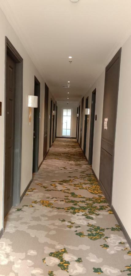 Hotel Shalva Jakarta Luaran gambar