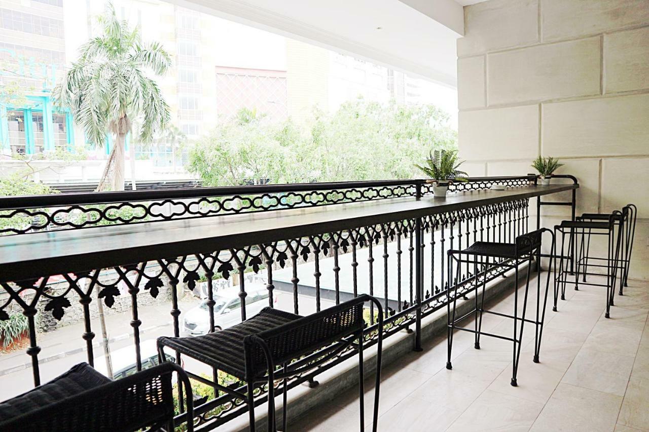 Hotel Shalva Jakarta Luaran gambar